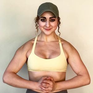 Meet your Posher, Abigail